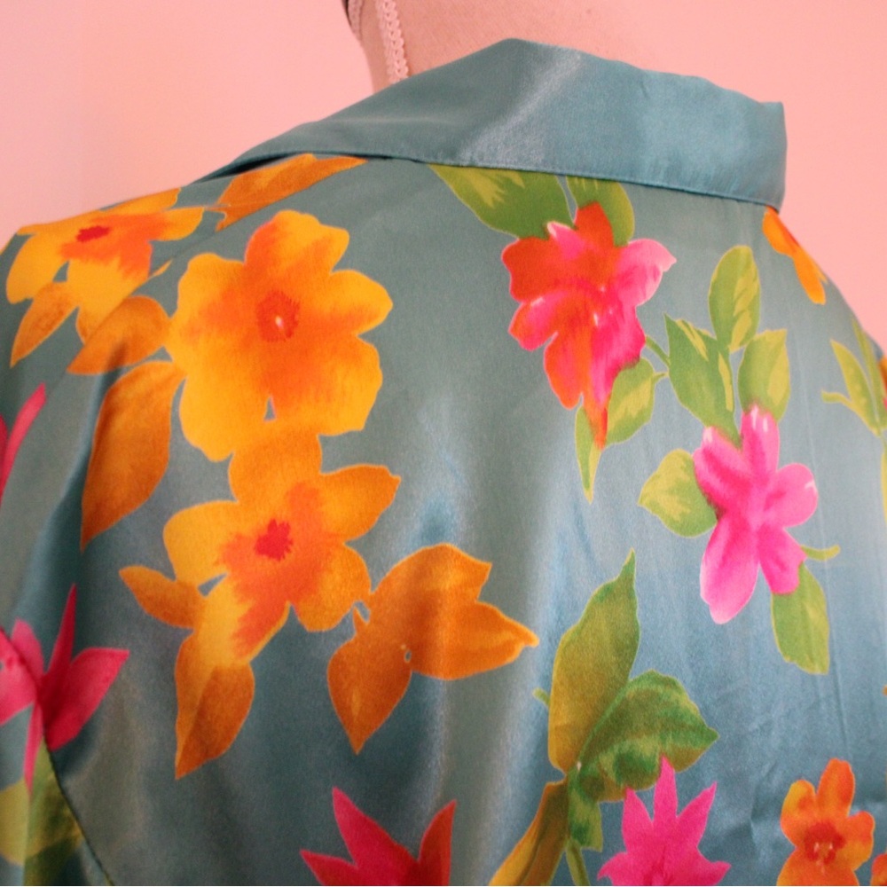 Victoria’s Secret Teal Hawaiian Vintage 90s Satin Pajamas Size P (XS) - Picture 7 of 13